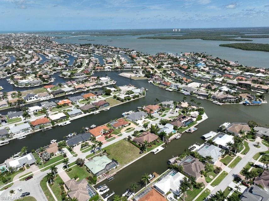 MARCO ISLAND - Land