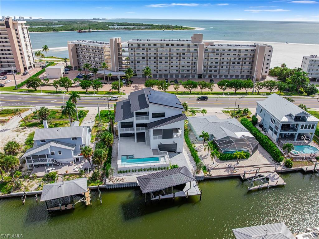 LAGUNA SHORES - Residential