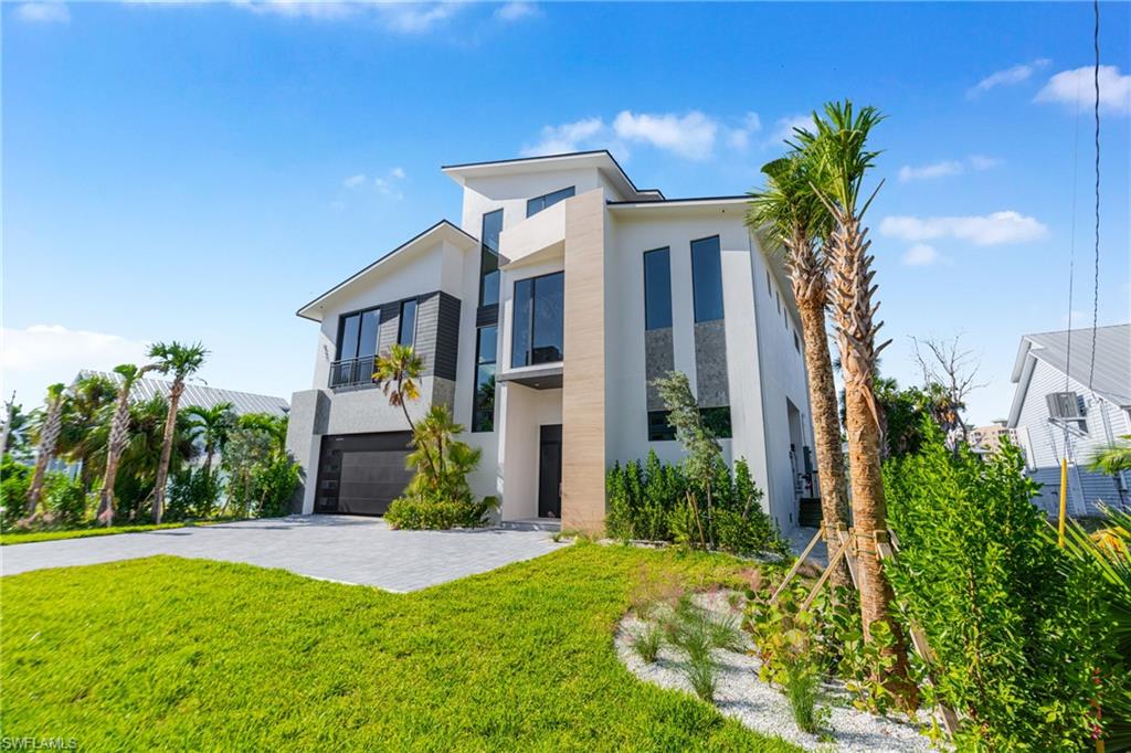 LAGUNA SHORES - Residential
