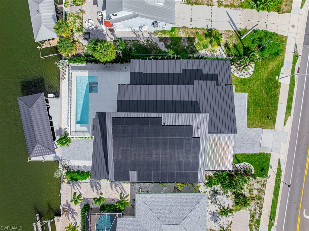 LAGUNA SHORES - Residential