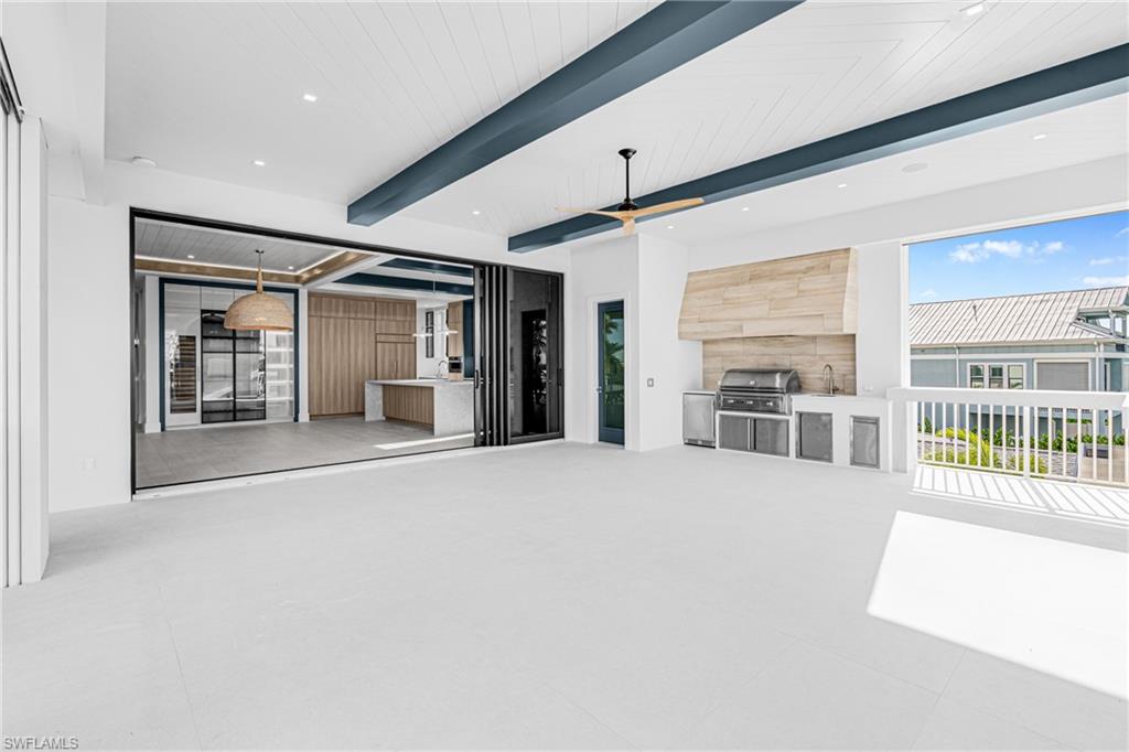 LAGUNA SHORES - Residential