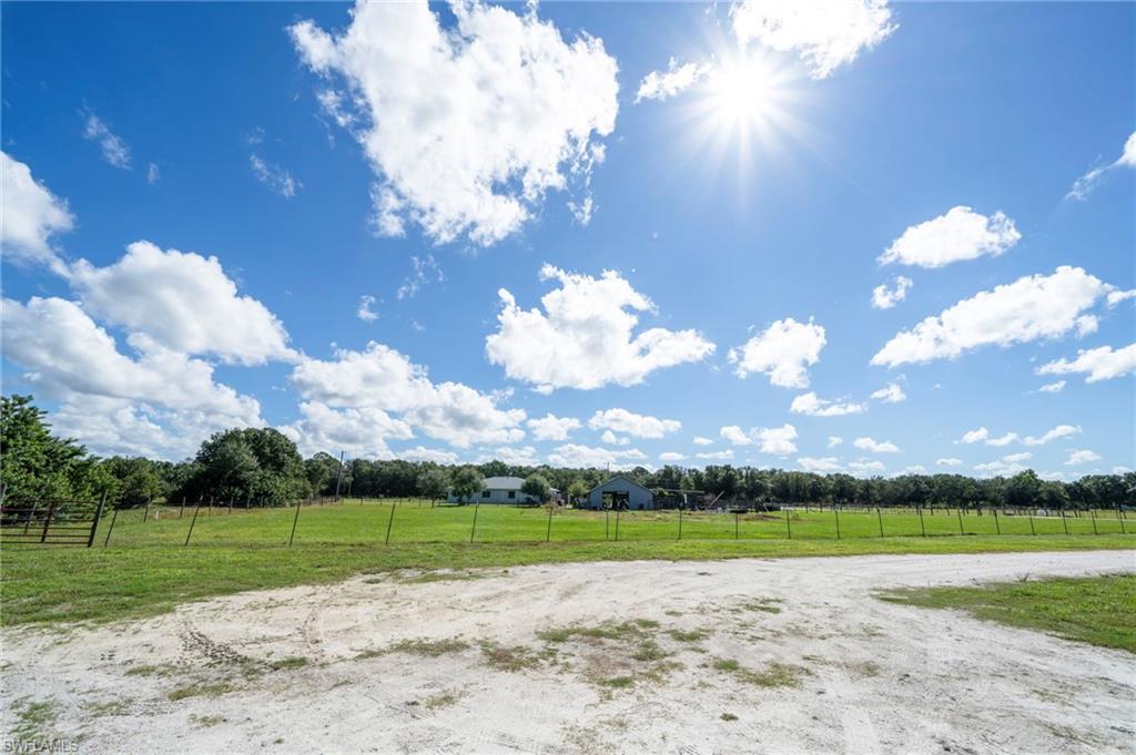 ACREAGE - Residential
