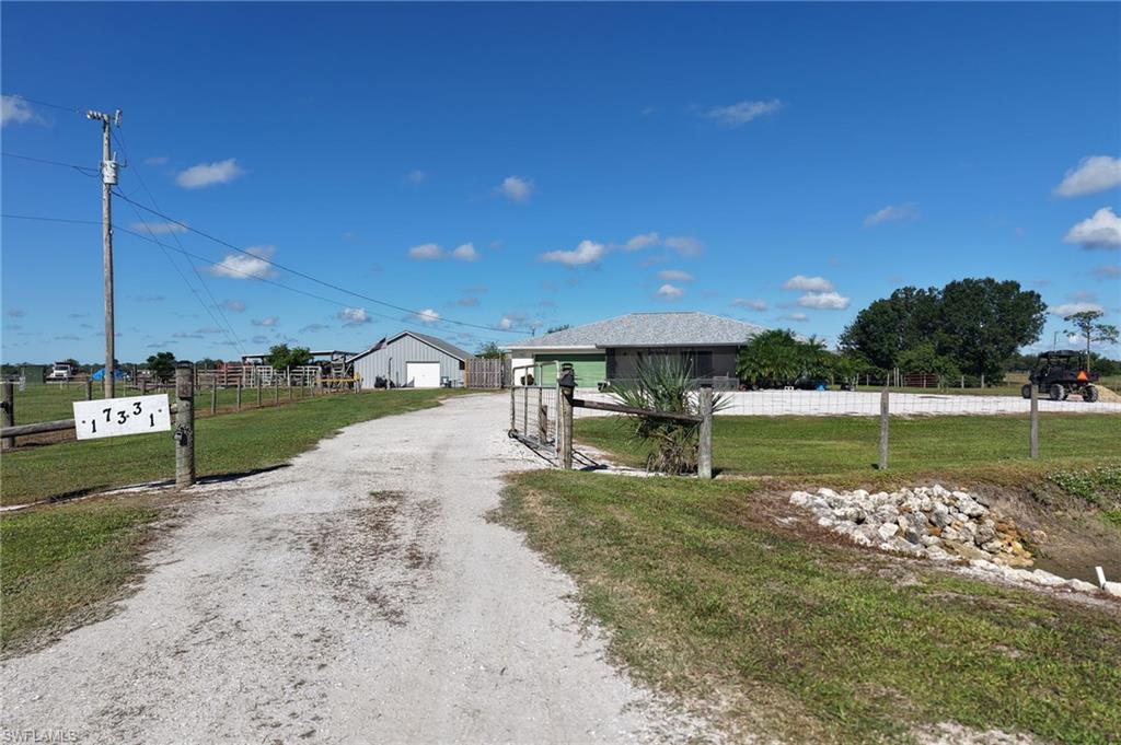 ACREAGE - Residential