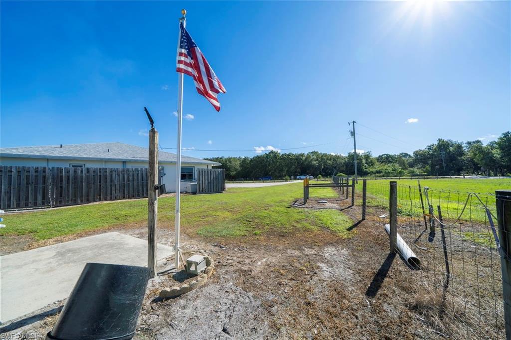 ACREAGE - Residential