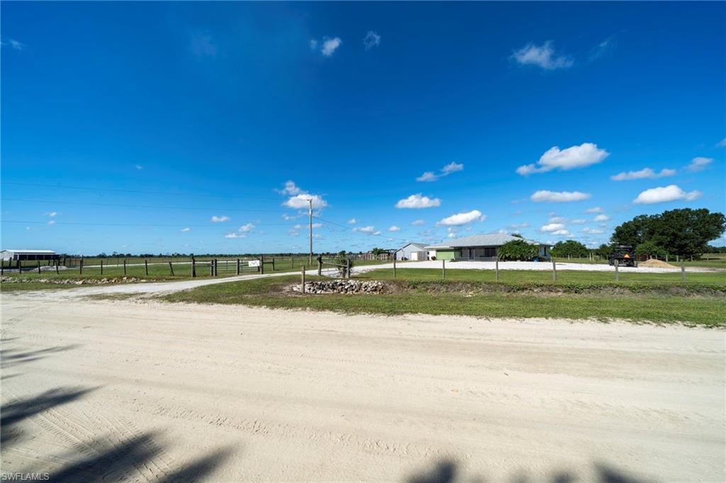 ACREAGE - Residential