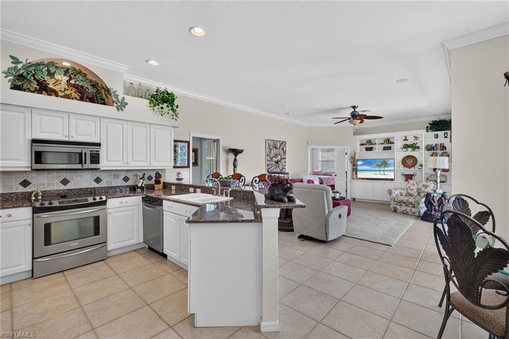 STONEYBROOK - Residential