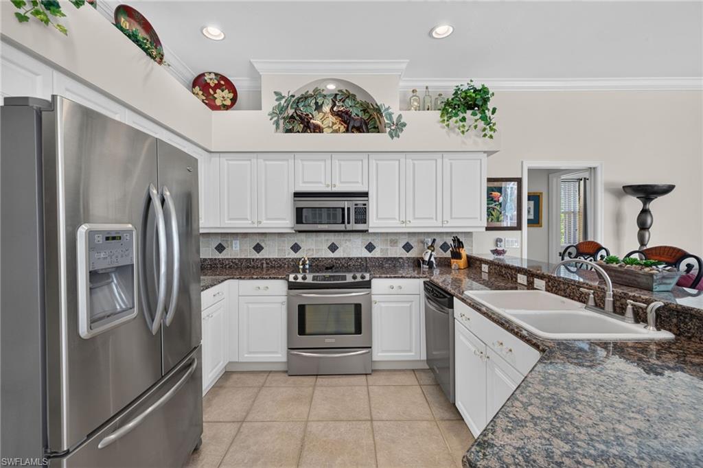 STONEYBROOK - Residential