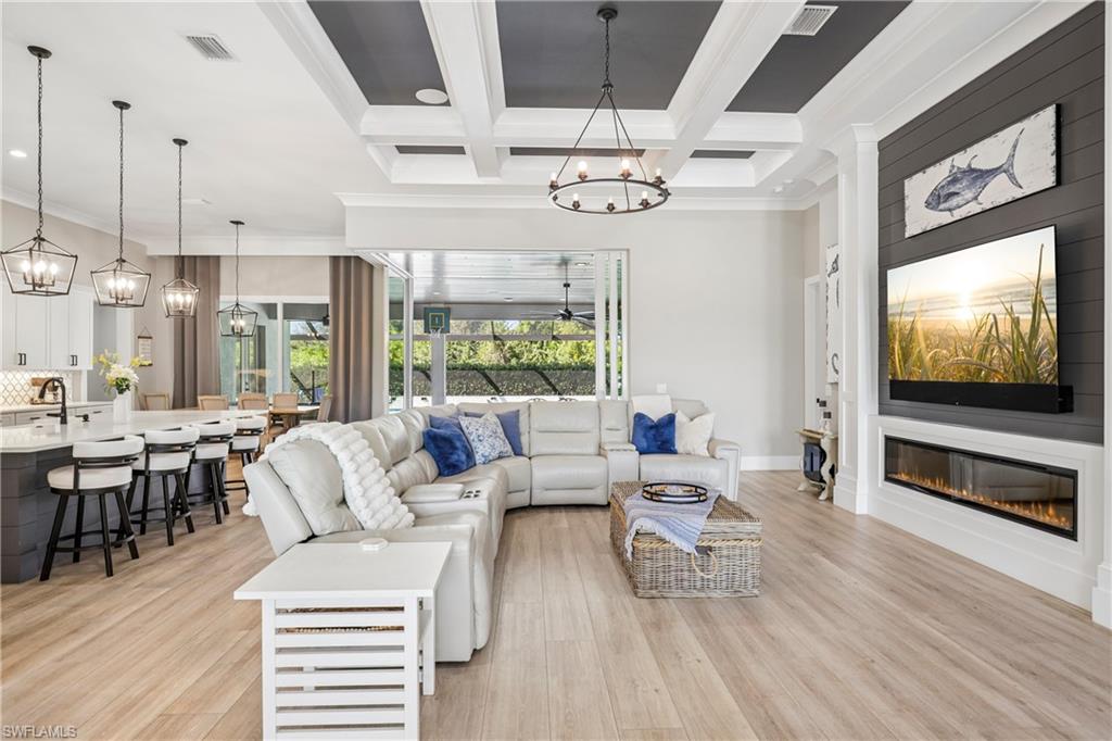 DEER RUN FARMS - Residential