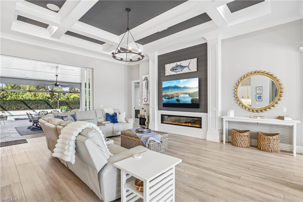 DEER RUN FARMS - Residential