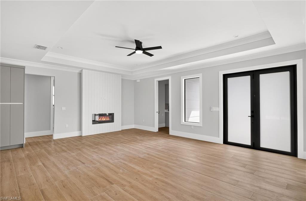 GOLDEN GATE ESTATES - Residential
