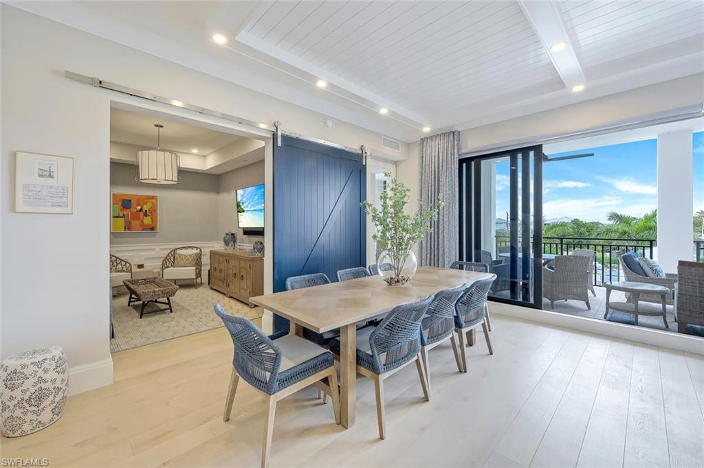 NAPLES SQUARE - Residential Lease