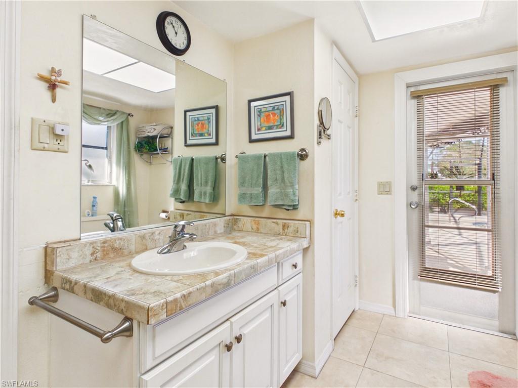 RIVERBEND - Residential