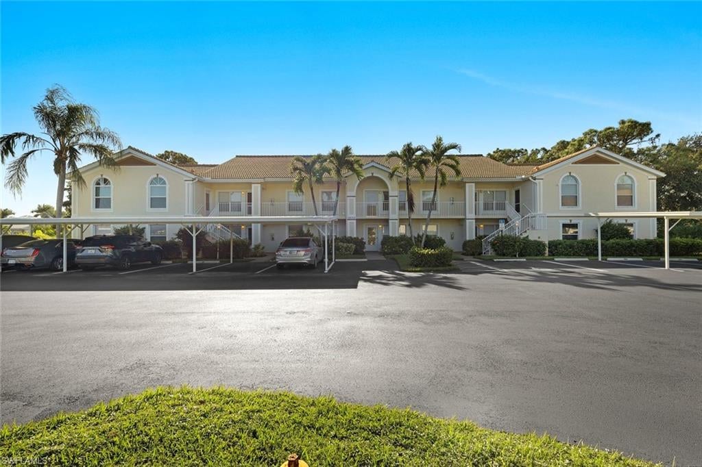 BERMUDA GARDENS - Residential