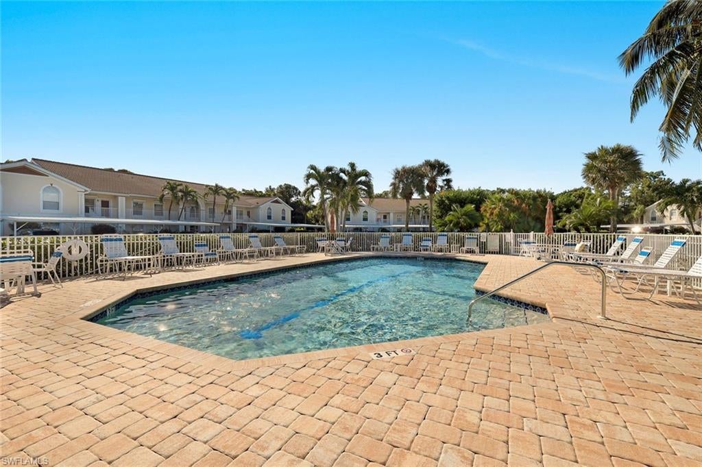 BERMUDA GARDENS - Residential