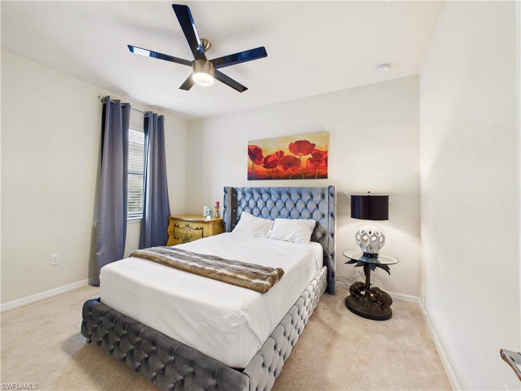 HAMPTON LAKES - Residential
