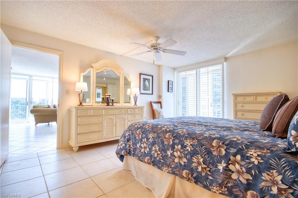 CRECIENTE CONDO EAST - Residential