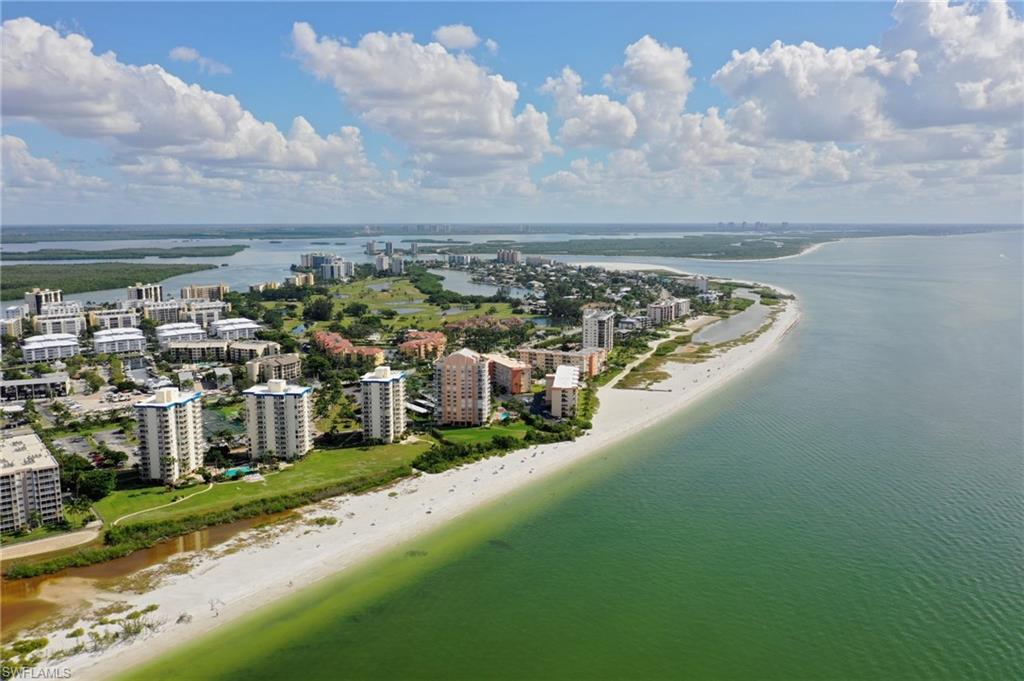 CRECIENTE CONDO EAST - Residential