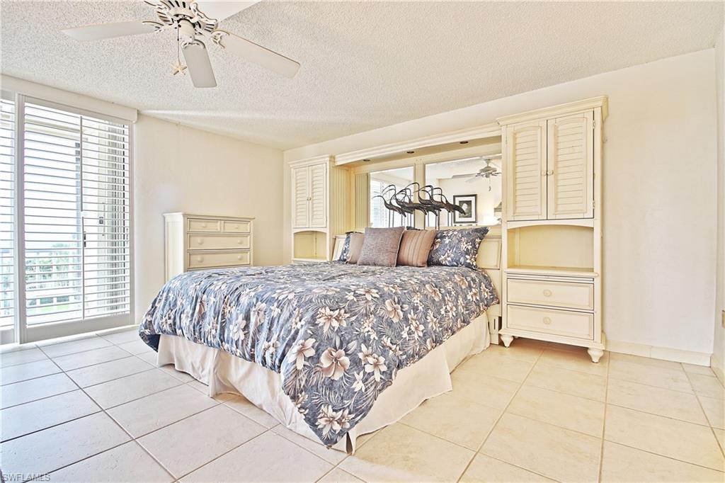 CRECIENTE CONDO EAST - Residential