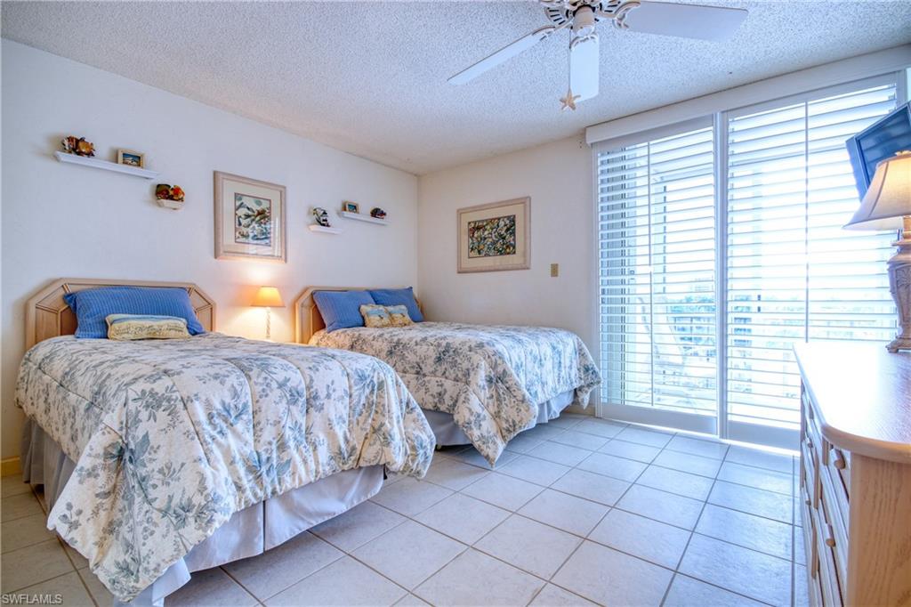 CRECIENTE CONDO EAST - Residential