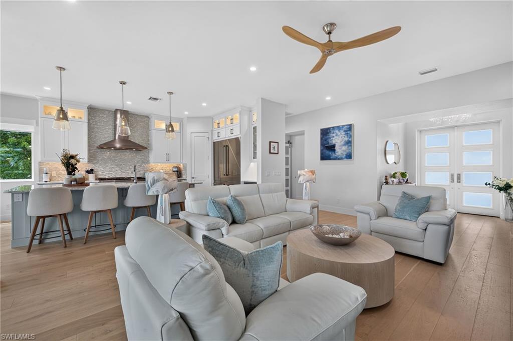 BEACHVIEW COUNTRY CLUB ESTATES - Residential