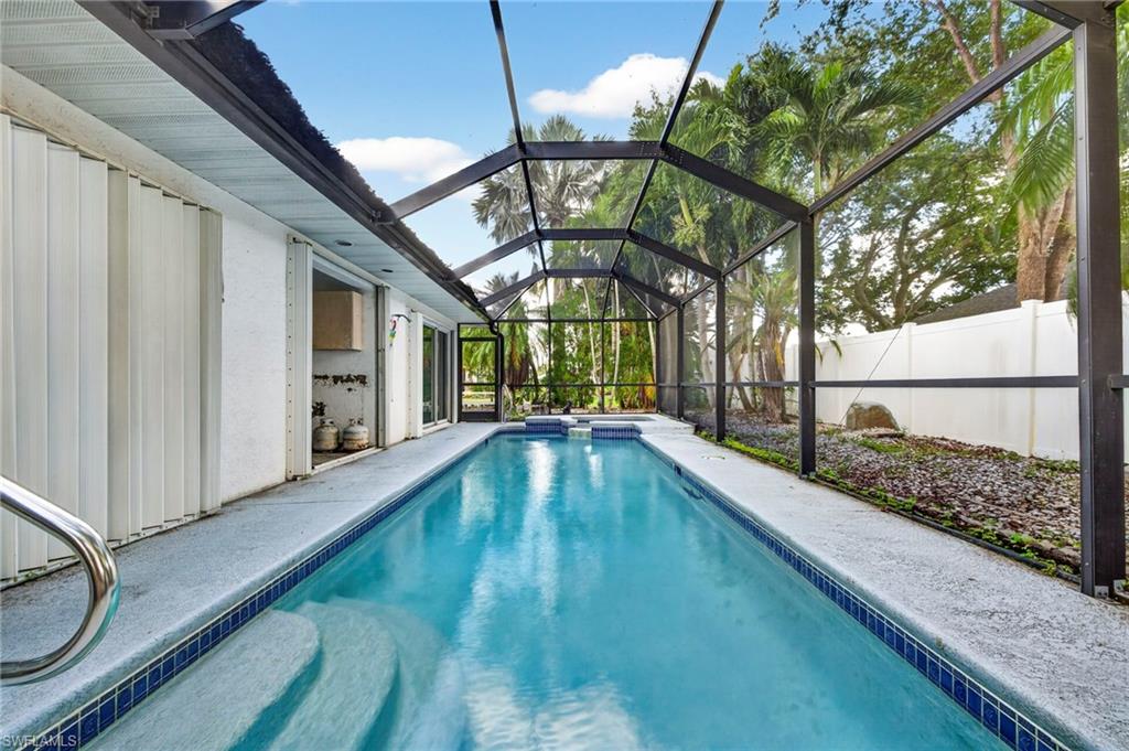CAPE CORAL - Residential Income