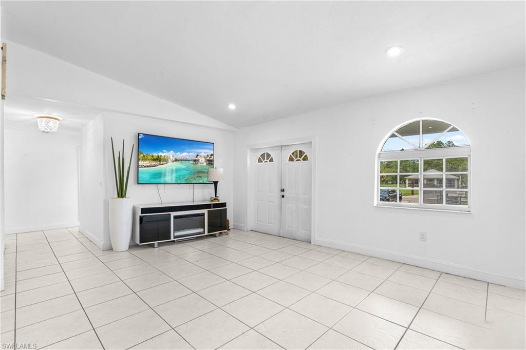 MONTURA RANCH ESTATES - Residential
