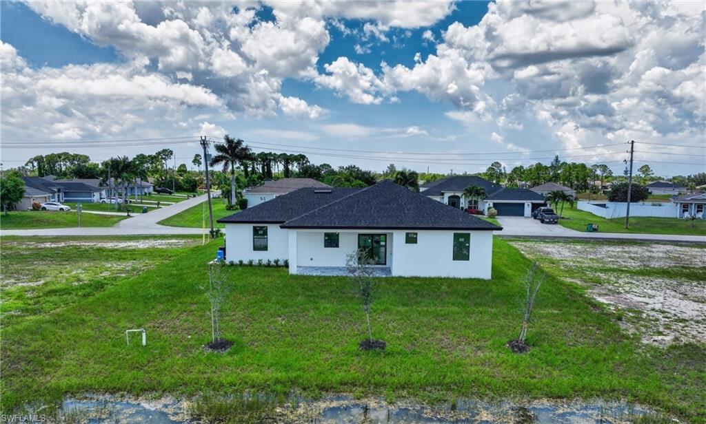 CAPE CORAL - Residential