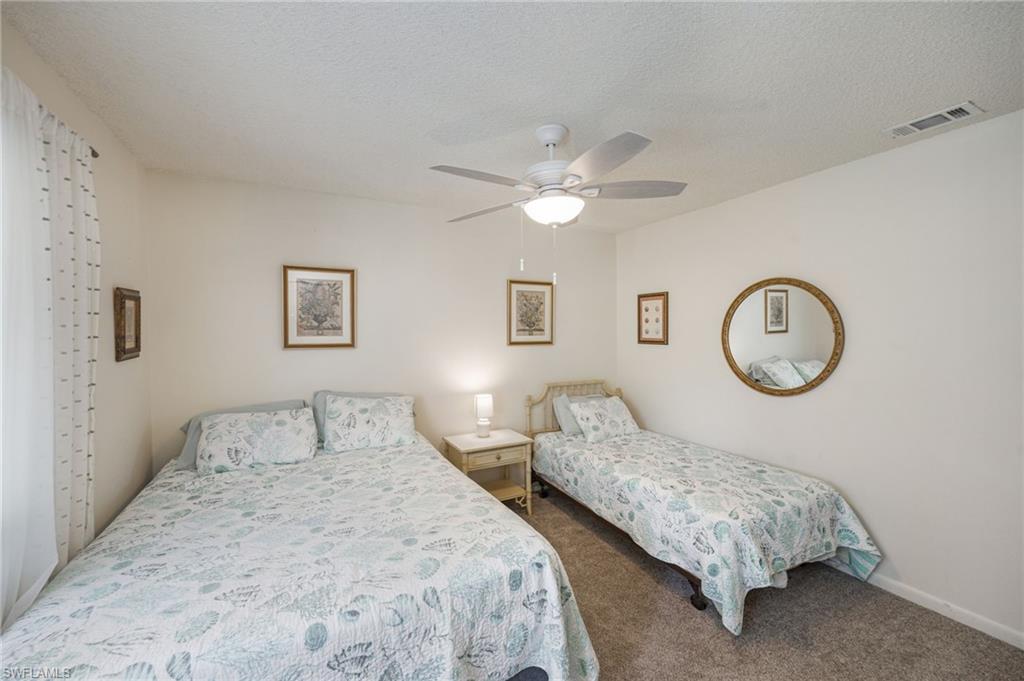 GLADES COUNTRY CLUB - Residential