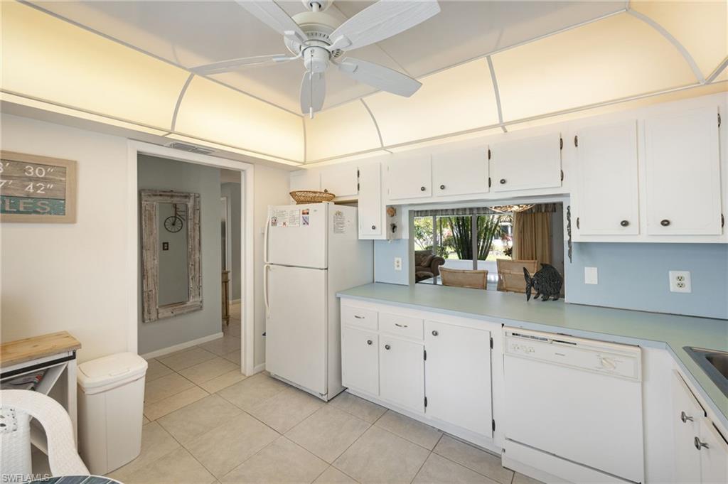 GLADES COUNTRY CLUB - Residential