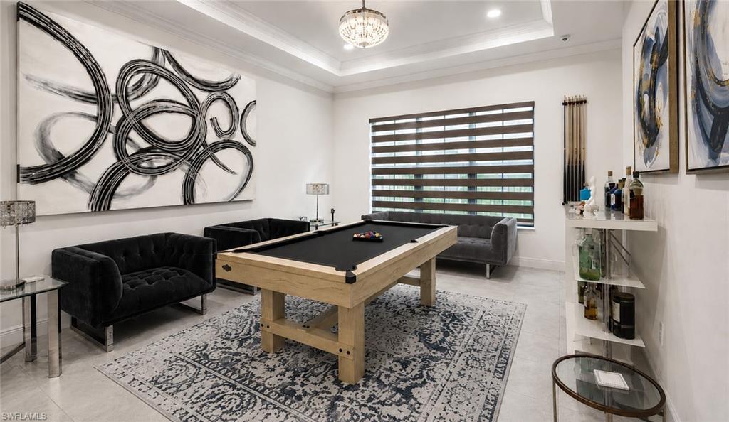 MAPLE RIDGE - Residential