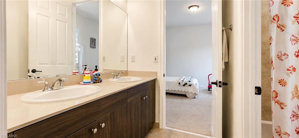 MAPLE RIDGE - Residential