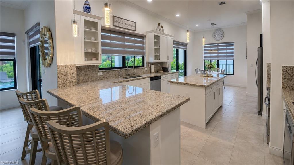 MAPLE RIDGE - Residential