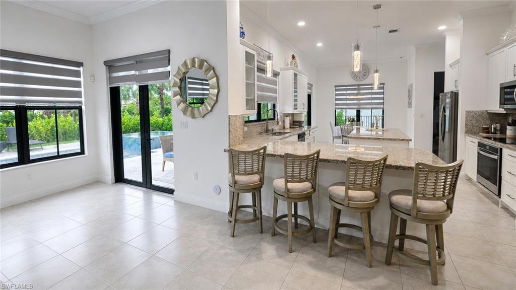 MAPLE RIDGE - Residential