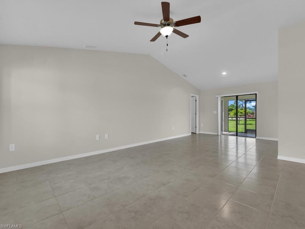 CAPE CORAL - Residential