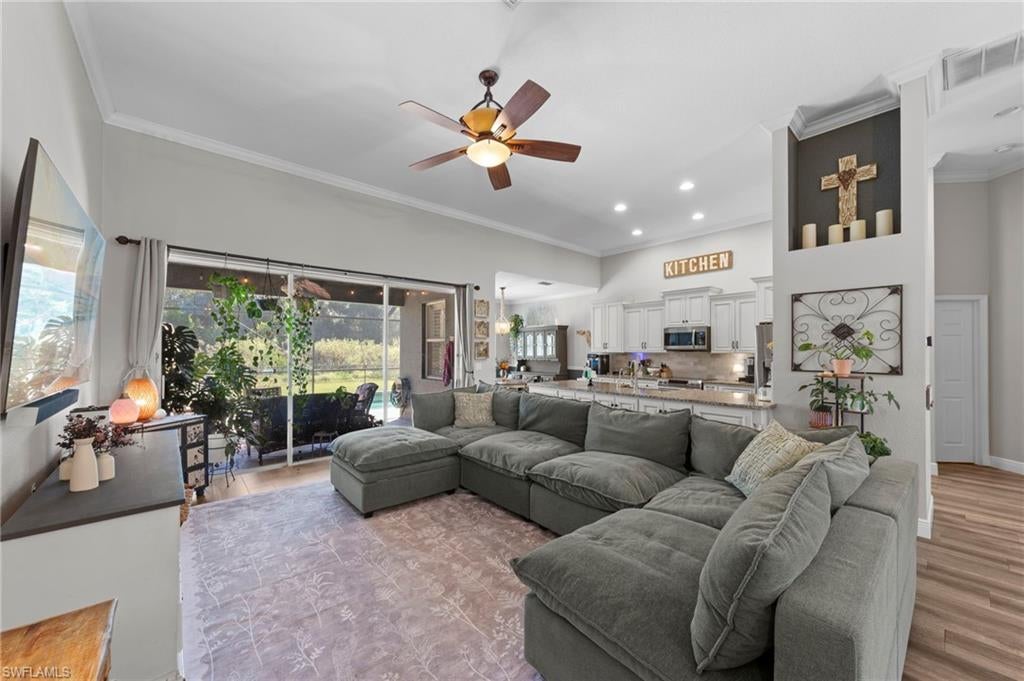 BRIARCREST - Residential