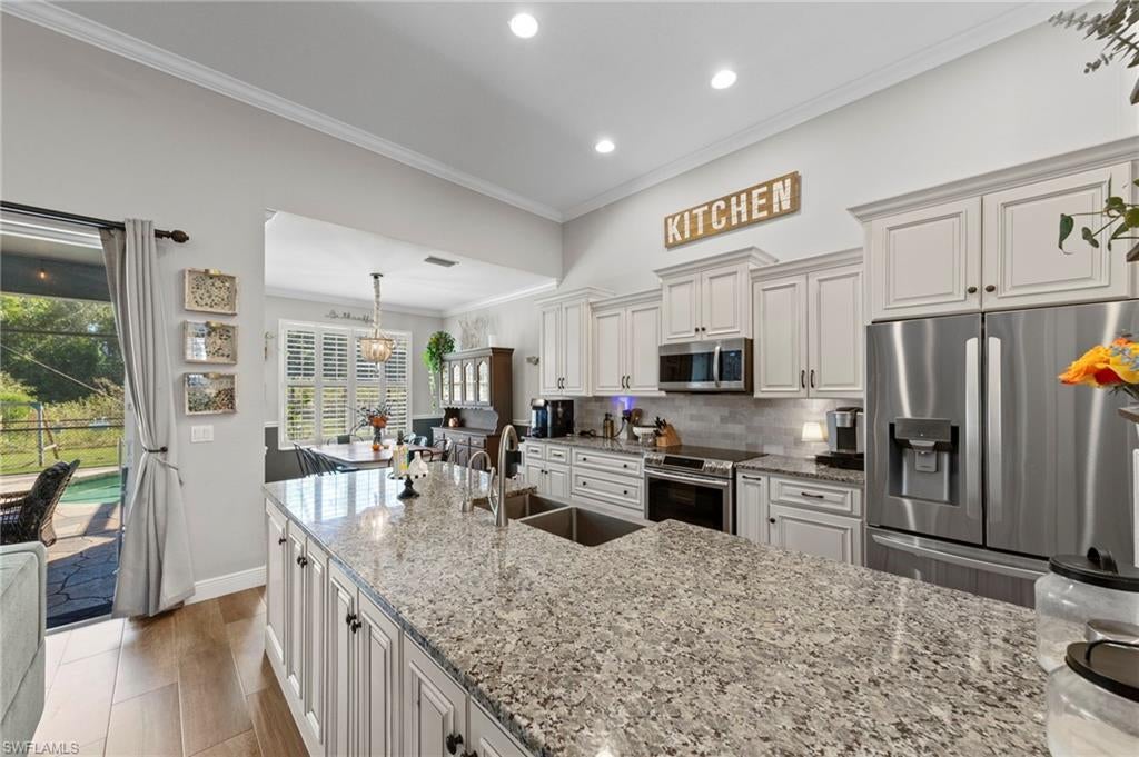 BRIARCREST - Residential