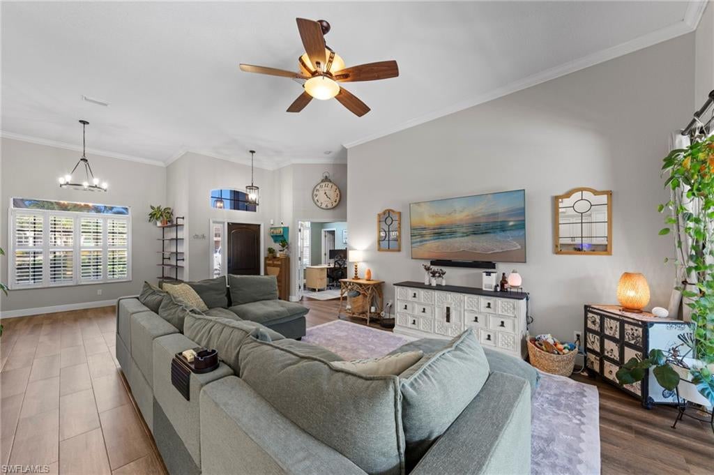 BRIARCREST - Residential