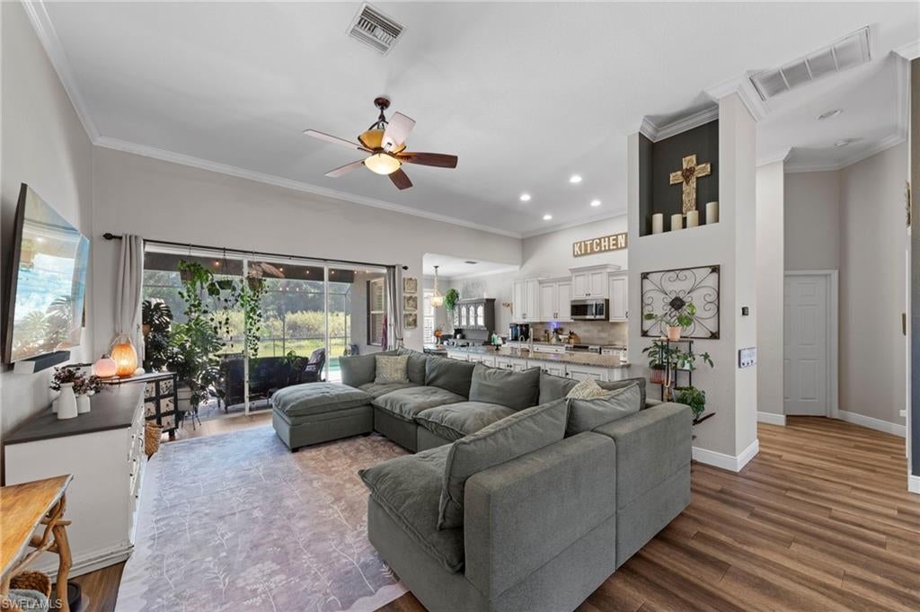 BRIARCREST - Residential