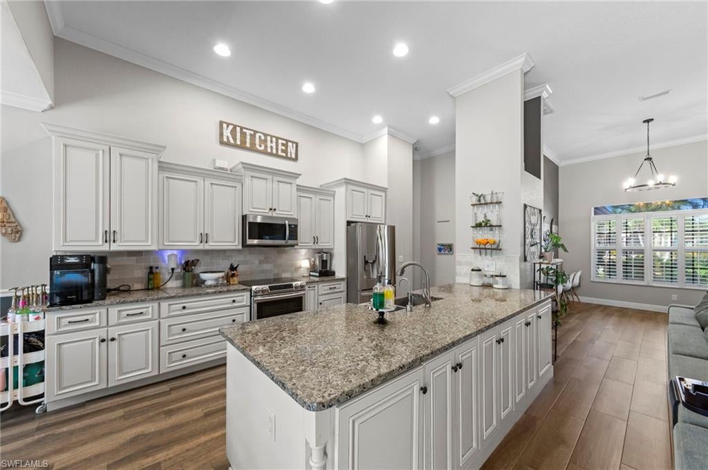 BRIARCREST - Residential