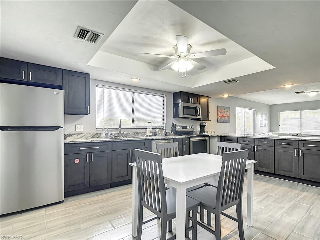 CAPE CORAL - Residential Lease