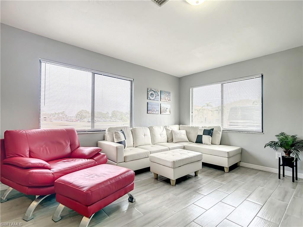 CAPE CORAL - Residential Lease
