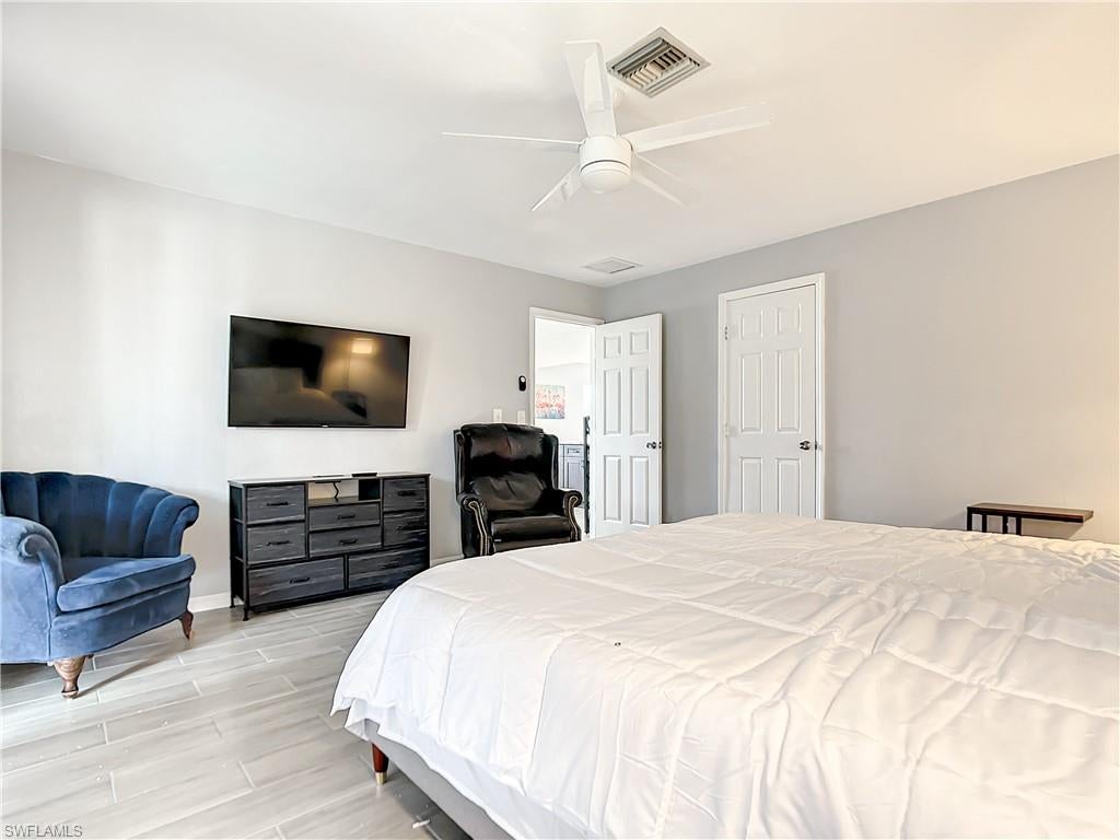 CAPE CORAL - Residential Lease