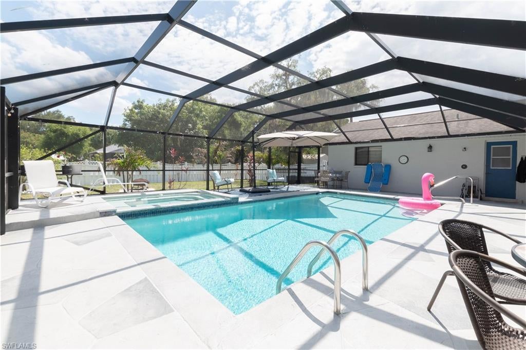 DAUGHTREYS CREEK - Residential