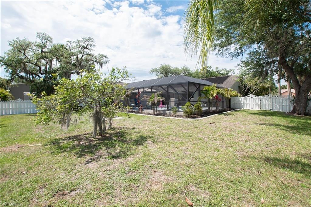 DAUGHTREYS CREEK - Residential