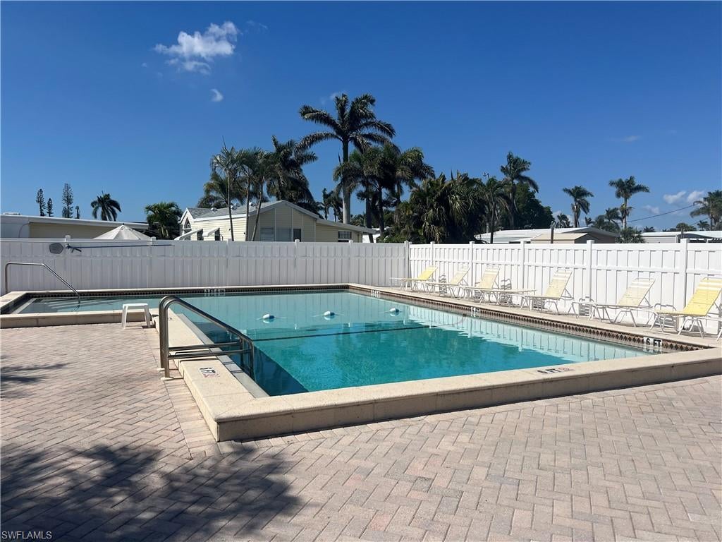 FORT MYERS BEACH CAMPGROUND - Residential