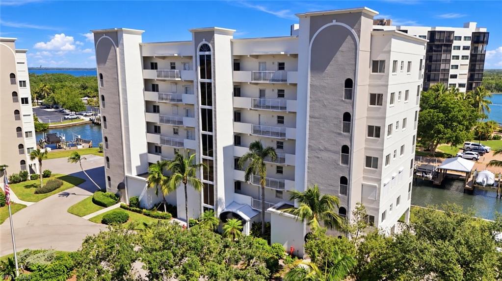 CASA MARINA - Residential