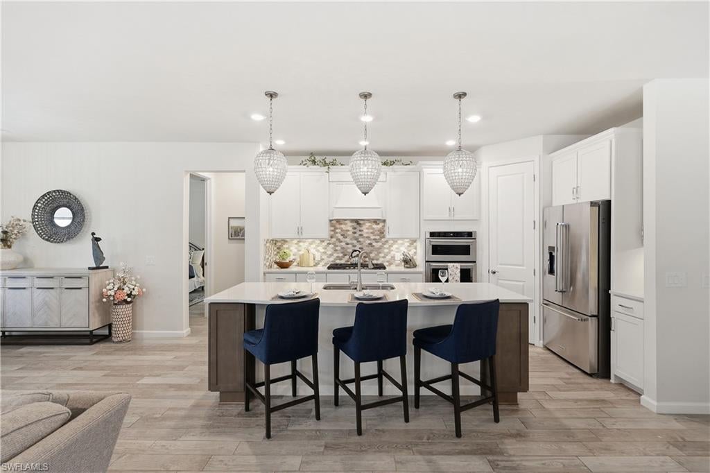 WINDING CYPRESS - Residential