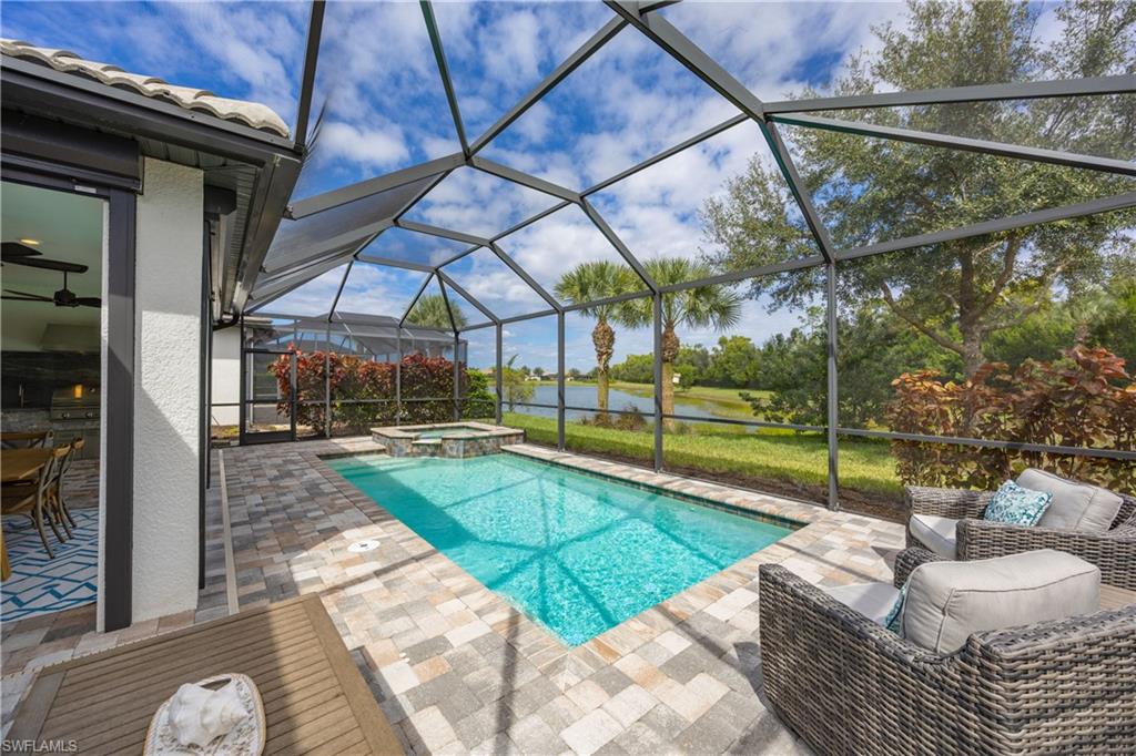 WINDING CYPRESS - Residential