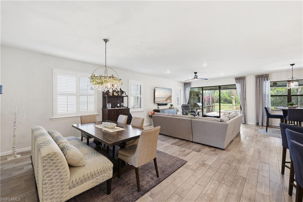 WINDING CYPRESS - Residential