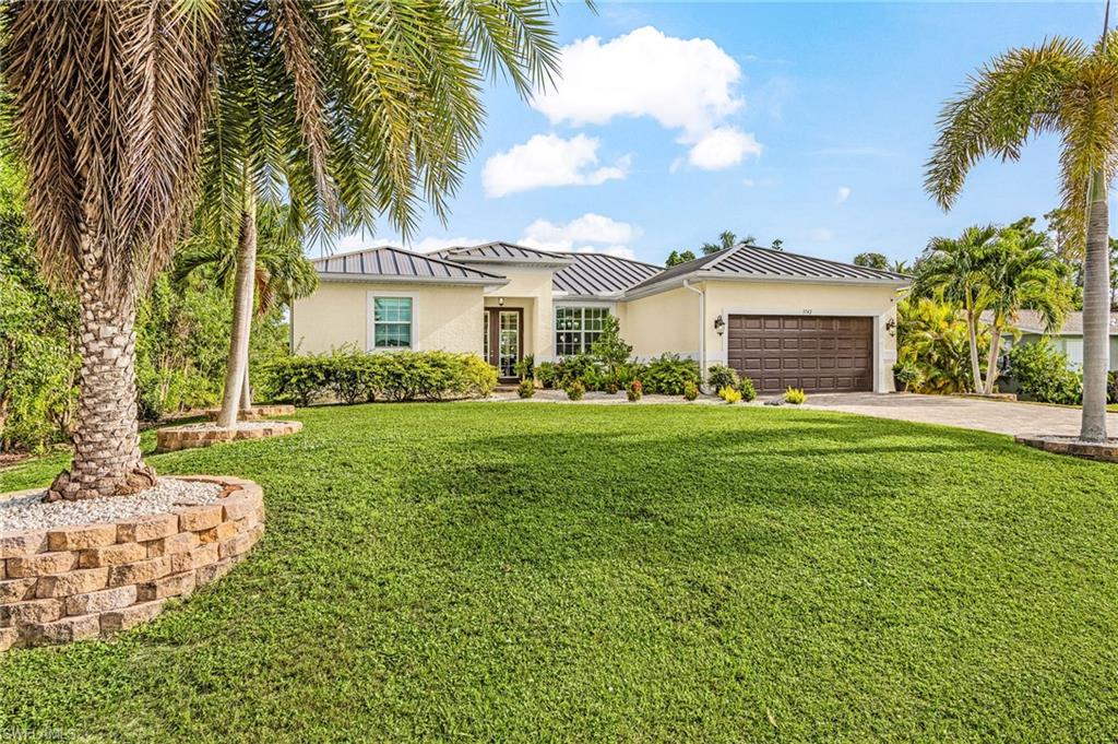 TROPICAL HOMESITES - Residential